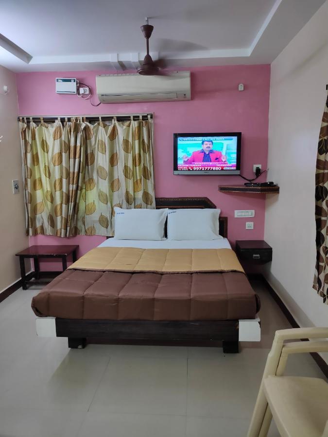 Hotel Dkr Residency Tirupati Zewnętrze zdjęcie