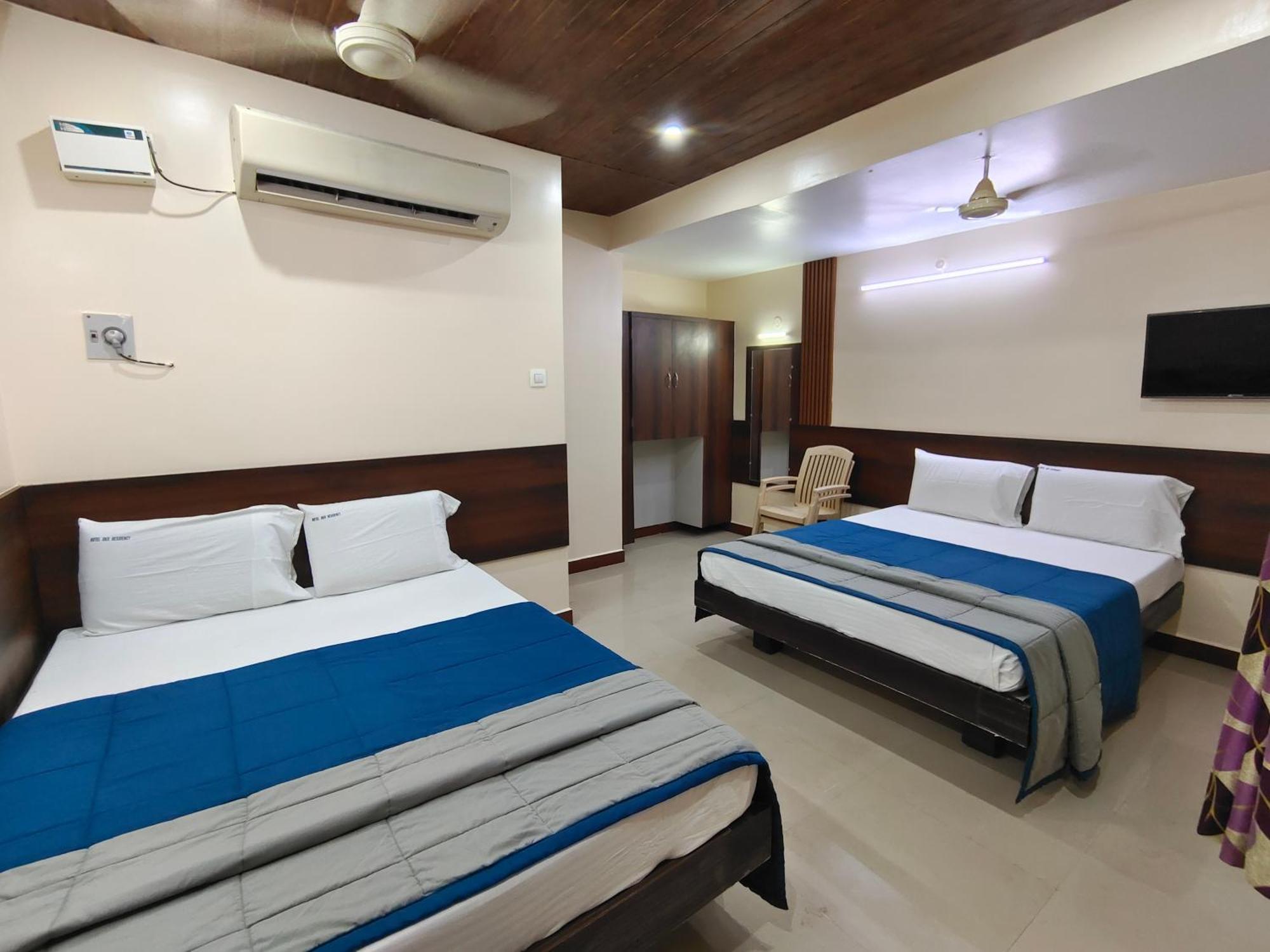 Hotel Dkr Residency Tirupati Zewnętrze zdjęcie